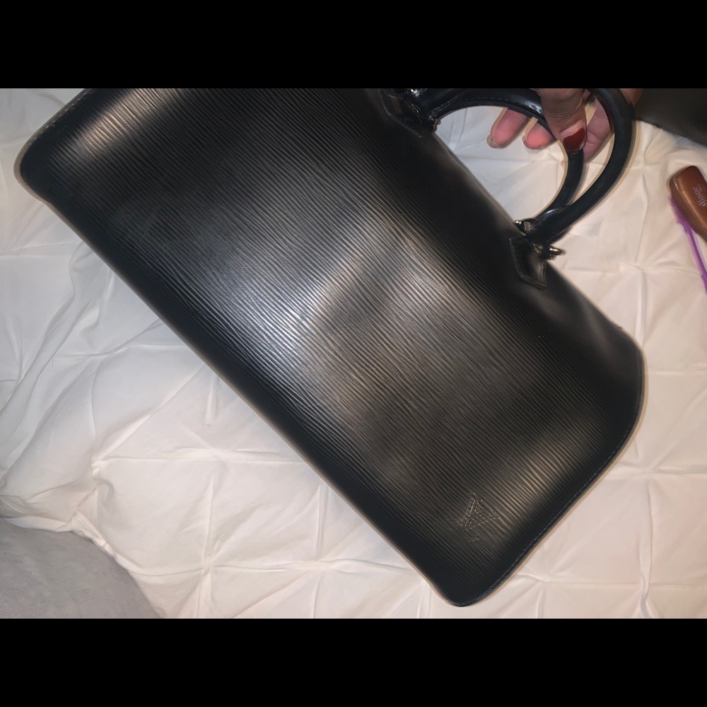 Black Louis Vuitton Epi leather Speedy - Picture 2 of 9